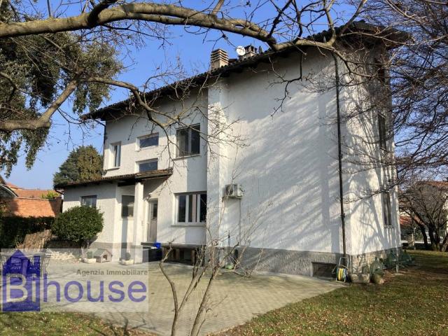 Villa Indipendente in vendita a Piemonte, Biella