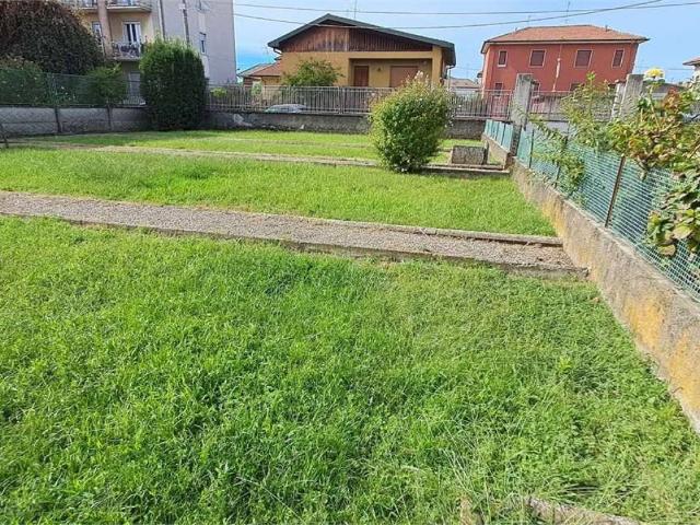 Villa Indipendente in vendita a Canegrate, Milano