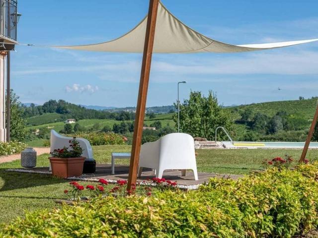 Villa Indipendente in vendita a Piemonte, Asti