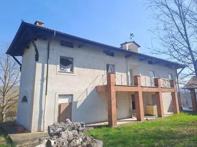Villa Indipendente in vendita a Piemonte, Asti