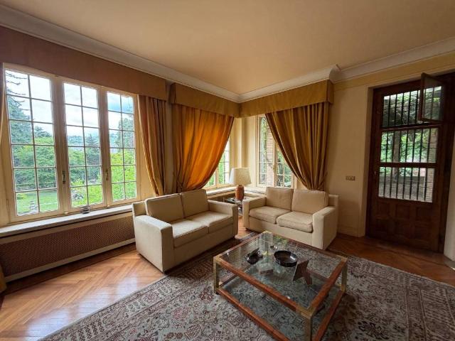 Villa Indipendente in vendita a Piemonte, Asti