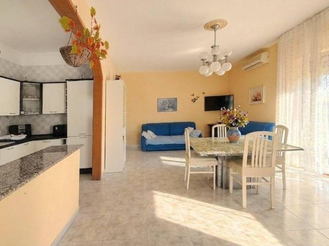 Villa Indipendente in vendita a Naro, Sicilia