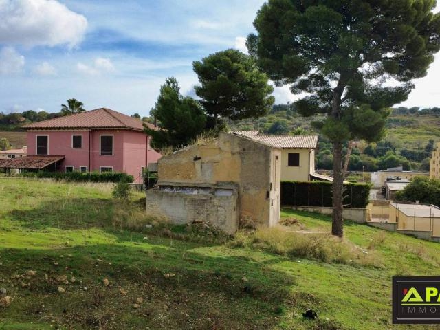 Villa Indipendente in vendita a Rovitelli, Canicattì E Borgalino