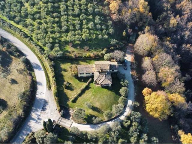 Villa Indipendente in vendita a Cannara, Umbria