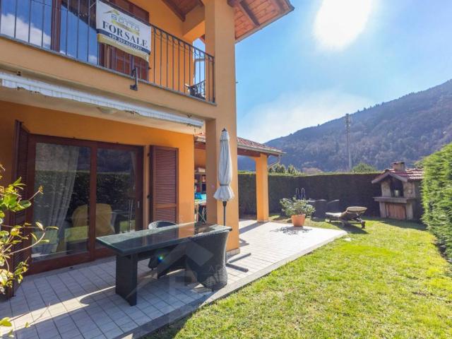 Villa Indipendente in vendita a Traffiume, Piemonte