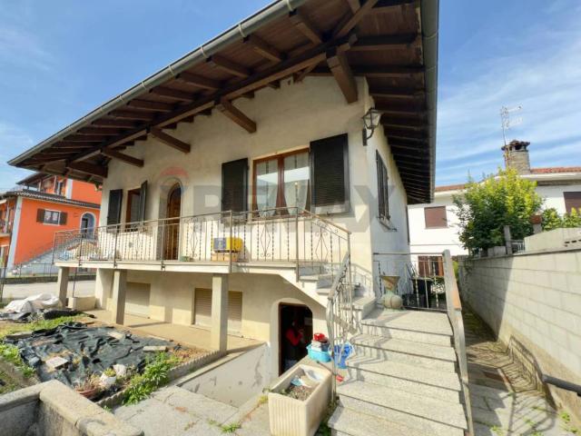 Villa Indipendente in vendita a Sant'Agata, Piemonte