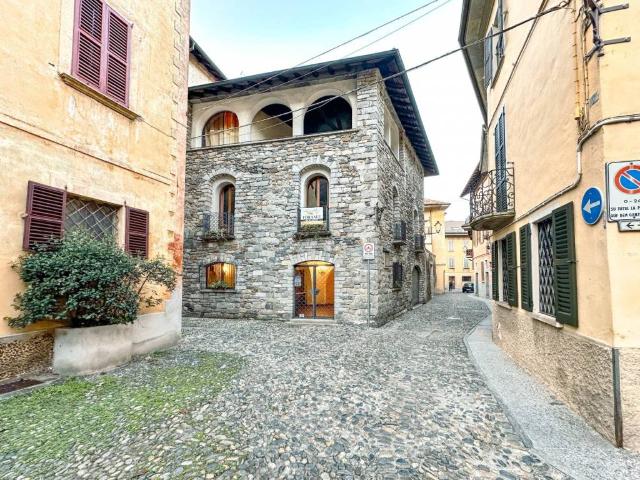 Villa Indipendente in vendita a Sant'Agata, Piemonte