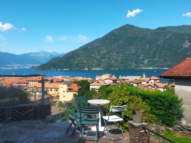 Villa Indipendente in vendita a Sant'Agata, Piemonte