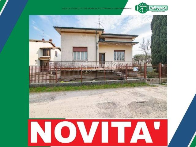 Villa Indipendente in vendita a Canonica D'adda, Lombardia