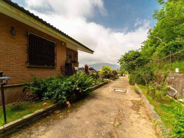 Villa Indipendente in vendita a Piemonte, Torino