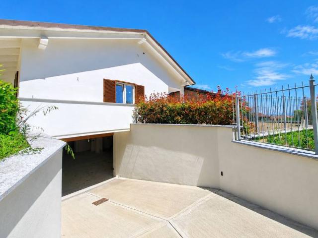 Villa Indipendente in vendita a Piemonte, Torino
