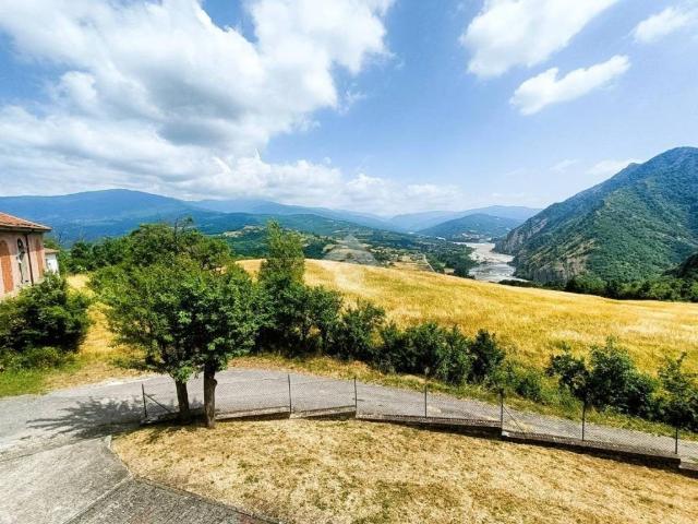 Villa Indipendente in vendita a Piemonte, Alessandria