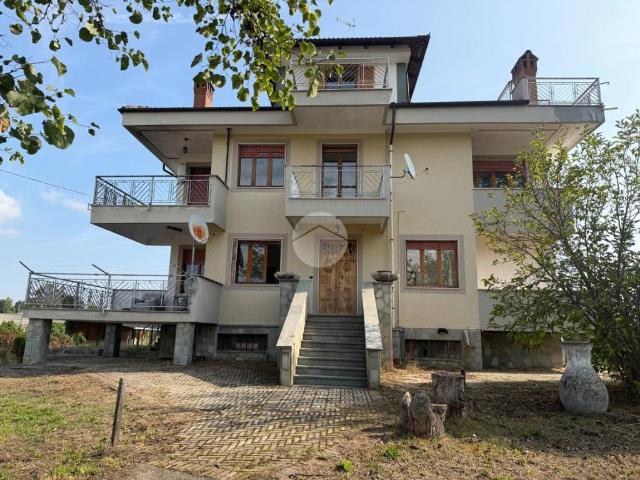Villa Indipendente in vendita a Bricco dell'Oca, Cantarana