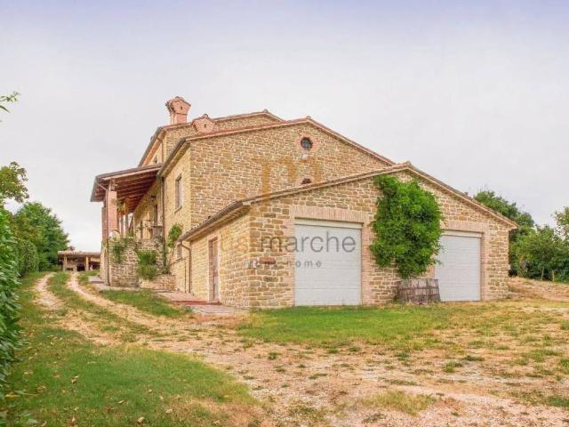 Villa Indipendente in vendita a Marche, Pesaro E Urbino