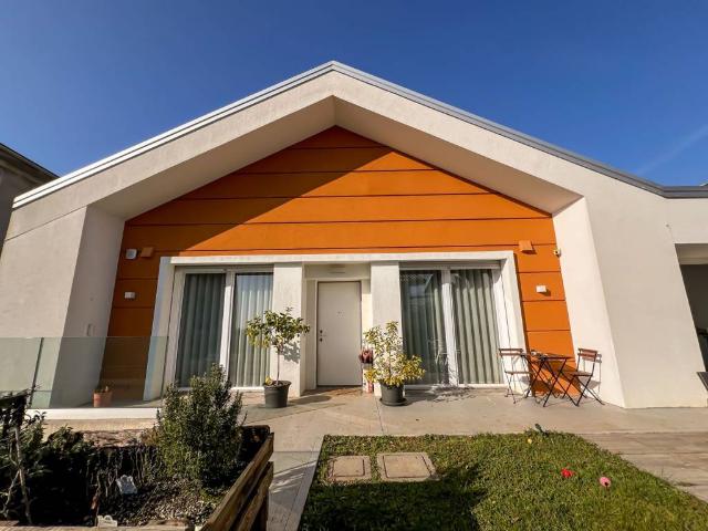 Villa Indipendente in vendita a Cantù, Lombardia