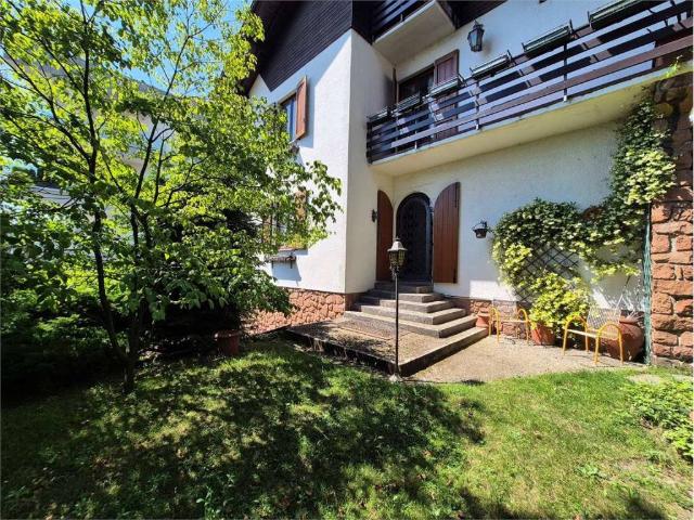 Villa Indipendente in vendita a Cantù, Lombardia