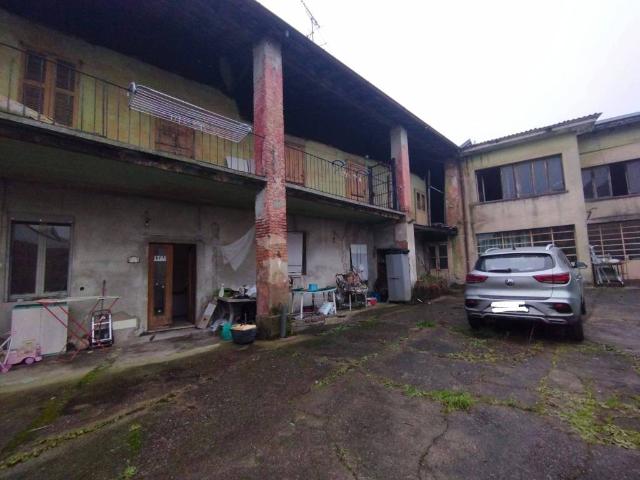Villa Indipendente in vendita a Cantù, Lombardia