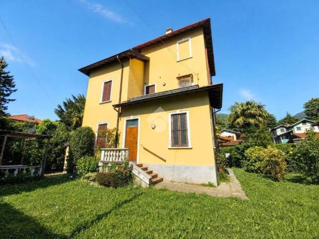 Villa Indipendente in vendita a Caravaggio, Canzo