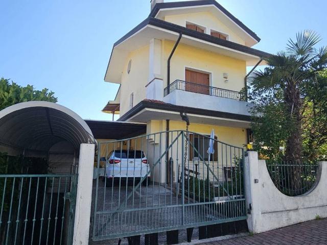 Villa Indipendente in vendita a Sansonessa, Caorle