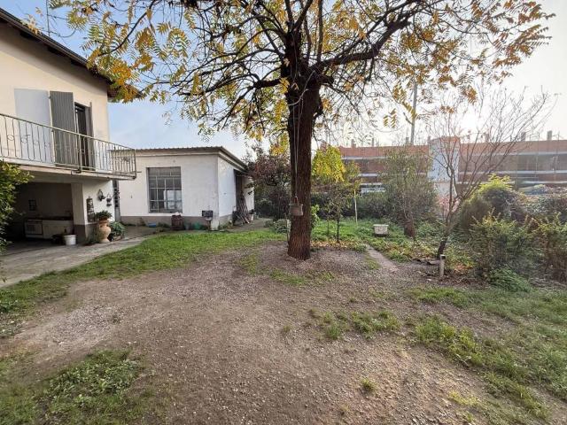 Villa Indipendente in vendita a Muradolo, Caorso