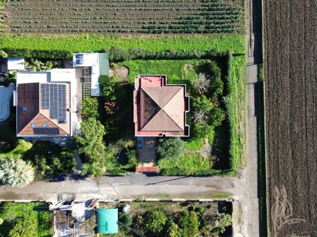 Villa Indipendente in vendita a Capaccio, Campania