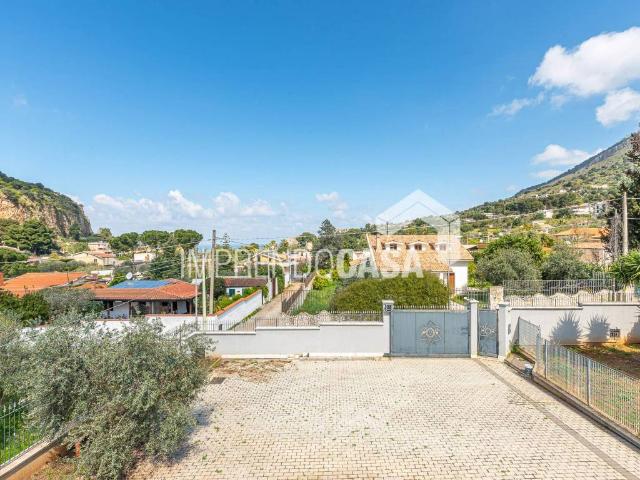Villa Indipendente in vendita a Villaggio Sommariva, Capaci