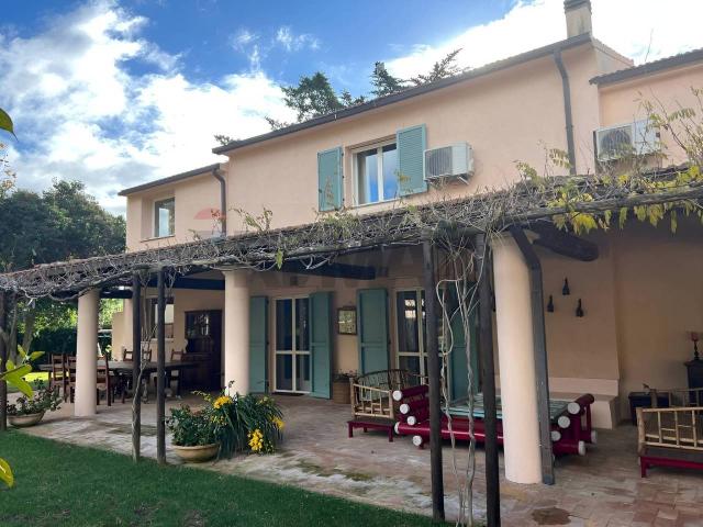 Villa Indipendente in vendita a Capalbio, Toscana