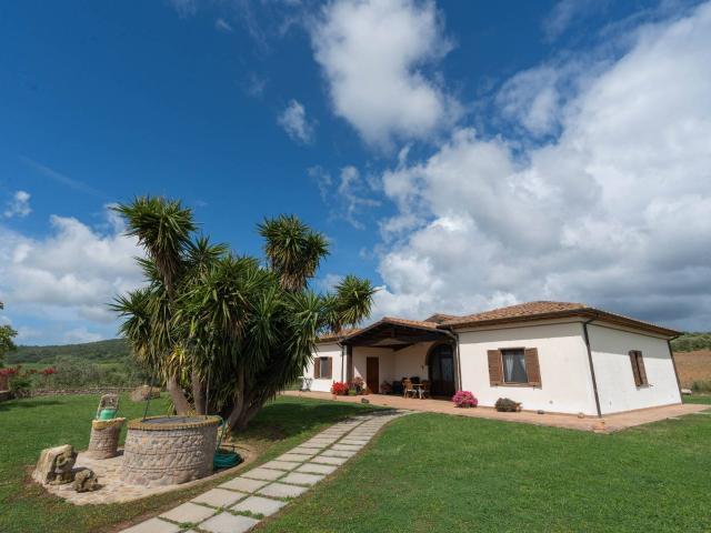Villa Indipendente in vendita a Capalbio, Toscana