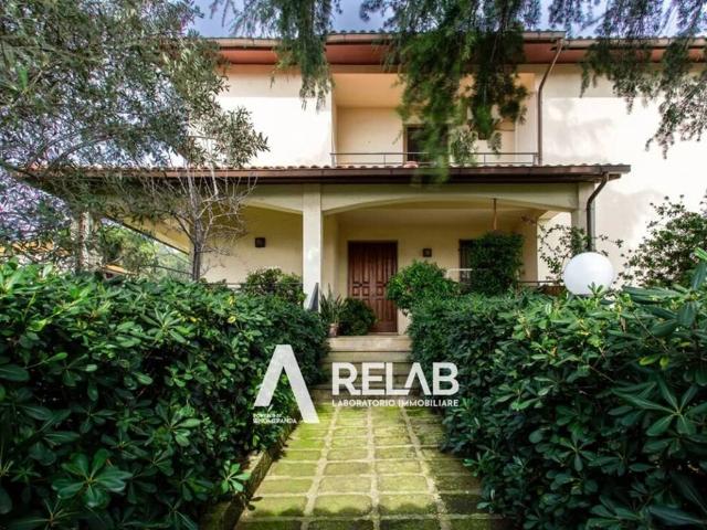 Villa Indipendente in vendita a Capalbio, Toscana