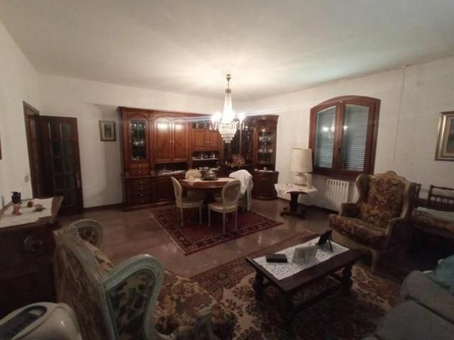 Villa Indipendente in vendita a Montopoli In Val D'arno, Toscana