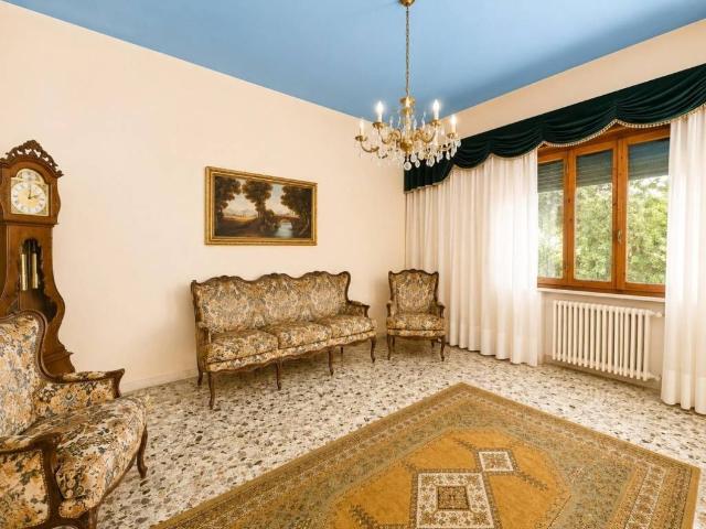 Villa Indipendente in vendita a San Pietro Belvedere, Toscana