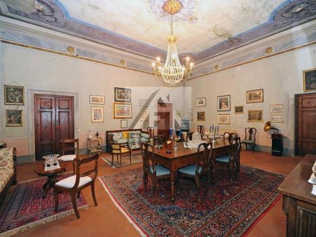 Villa Indipendente in vendita a Lappato, Capannori
