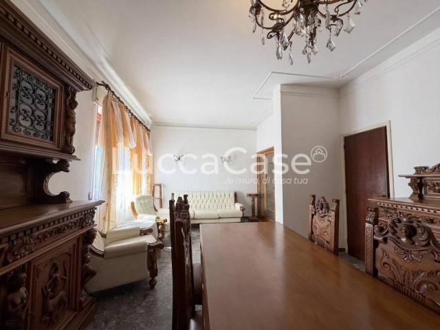 Villa Indipendente in vendita a Parezzana, Capannori
