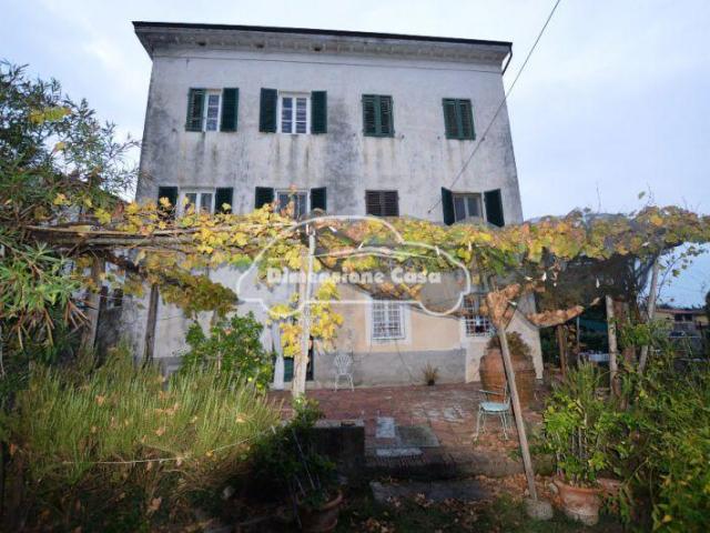 Villa Indipendente in vendita a San Ginese di Compito, Capannori