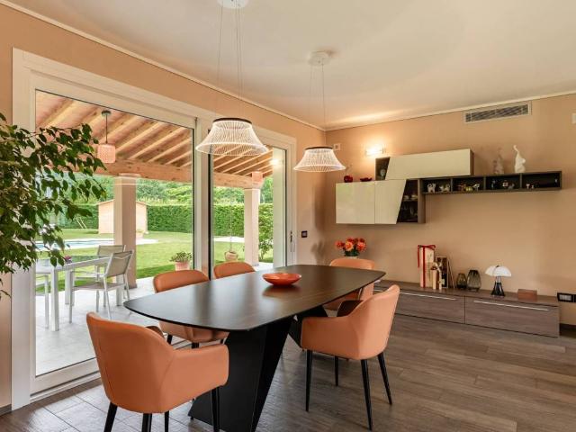 Villa Indipendente in vendita a San Ginese di Compito, Capannori