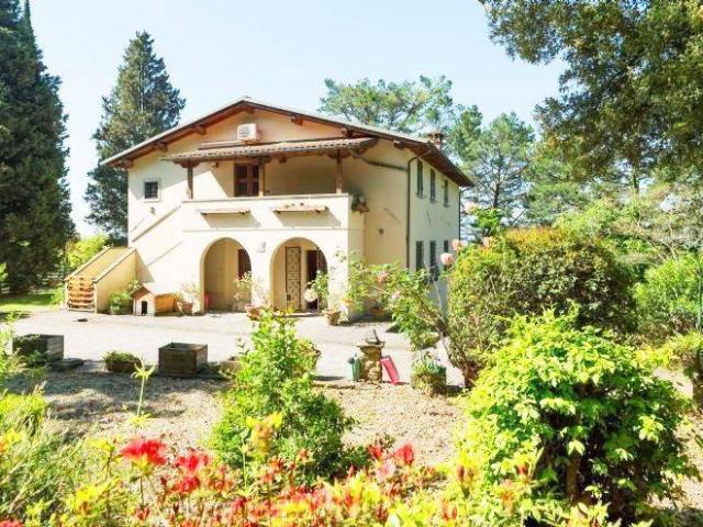 Villa Indipendente in vendita a Camigliano Santa Gemma, Capannori