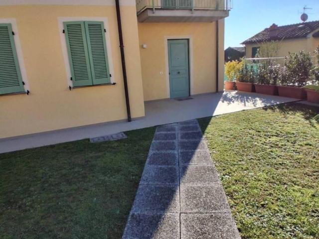 Villa Indipendente in vendita a Capannori, Toscana