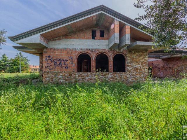 Villa Indipendente in vendita a San Colombano, Capannori