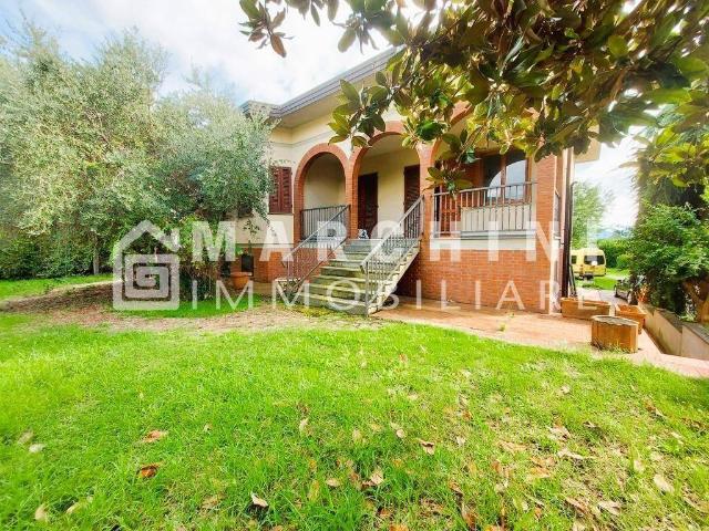 Villa Indipendente in vendita a Capannori, Toscana