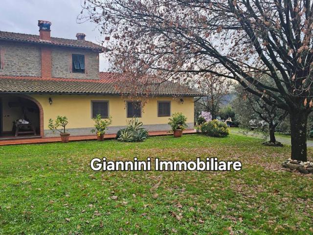 Villa Indipendente in vendita a Camigliano Santa Gemma, Capannori