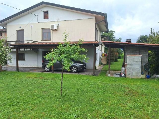 Villa Indipendente in vendita a Capannori, Toscana