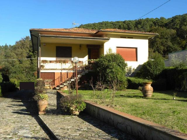 Villa Indipendente in vendita a San Giusto di Compito, Capannori