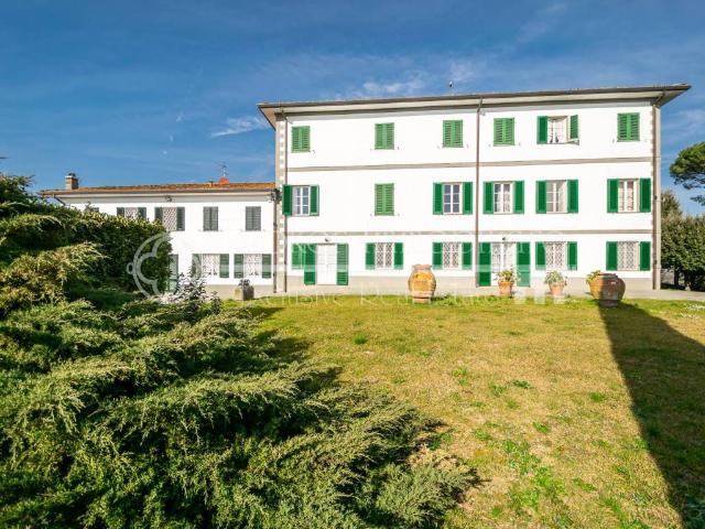 Villa Indipendente in vendita a Gragnano, Capannori