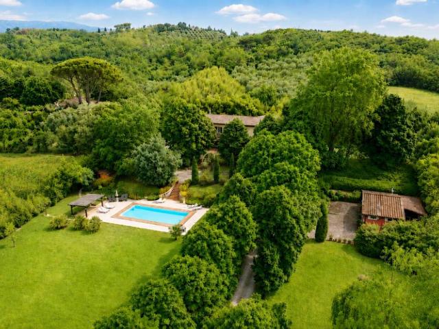 Villa Indipendente in vendita a Capannori, Toscana