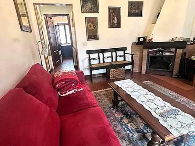 Villa Indipendente in vendita a Verciano, Capannori