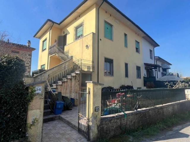 Villa Indipendente in vendita a Capannori, Toscana