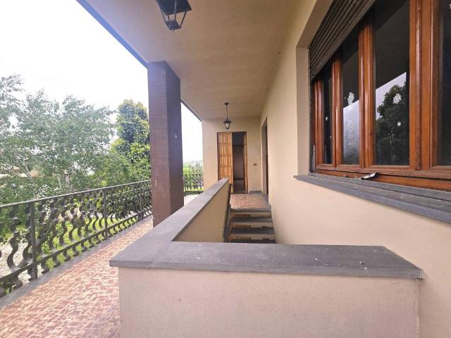 Villa Indipendente in vendita a Capannori, Toscana