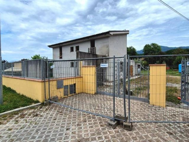 Villa Indipendente in vendita a San Colombano, Capannori