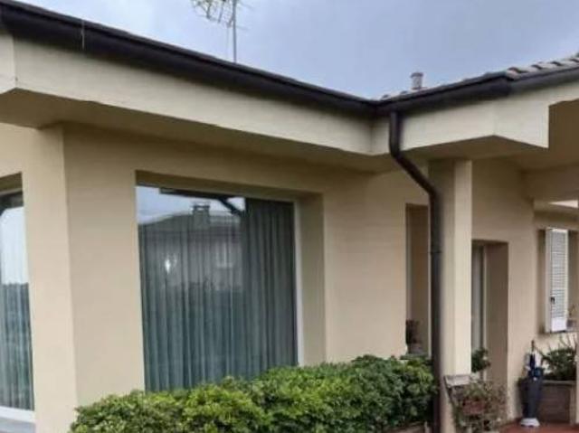 Villa Indipendente in vendita a Capannori, Toscana