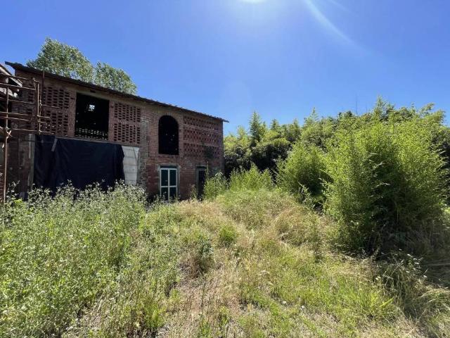 Villa Indipendente in vendita a Zone, Capannori